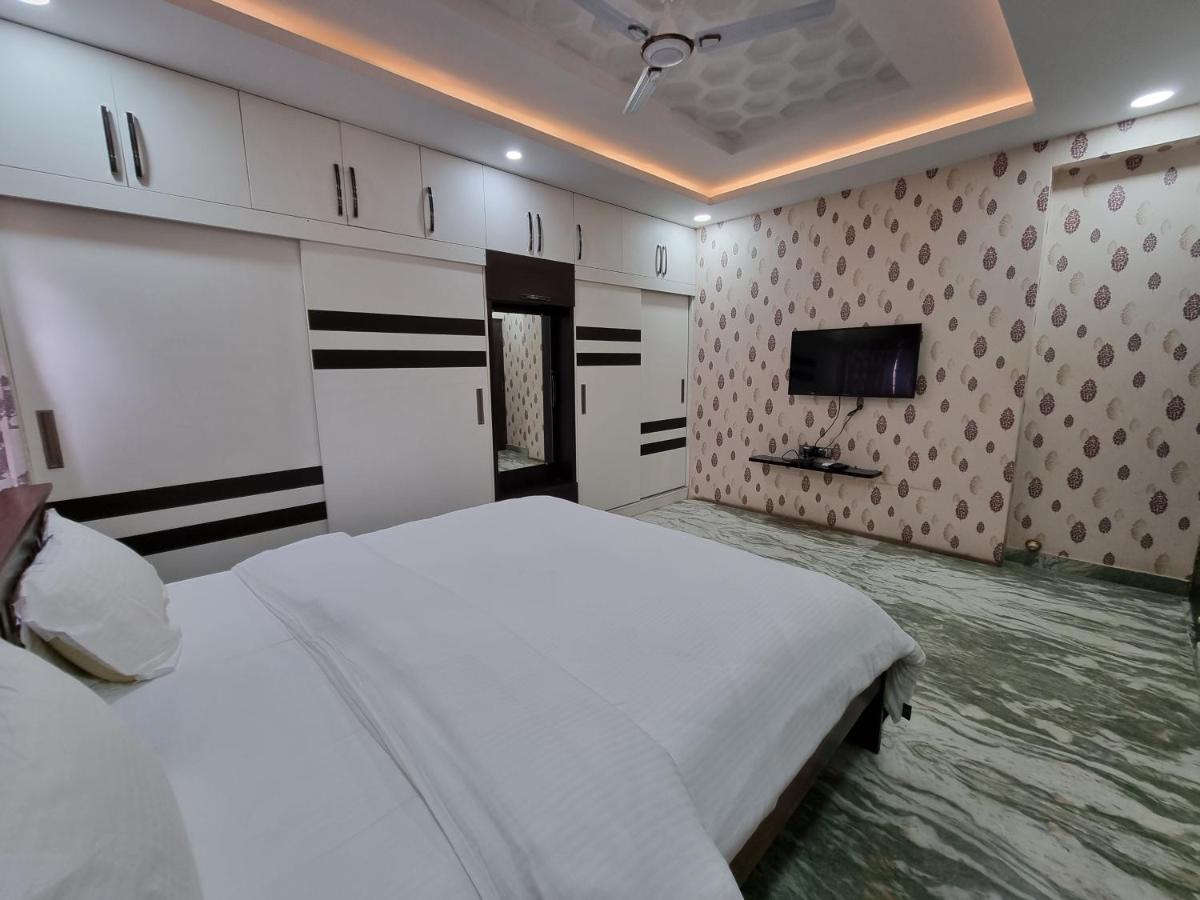 Hotel The Urban Nest Bangalore Esterno foto