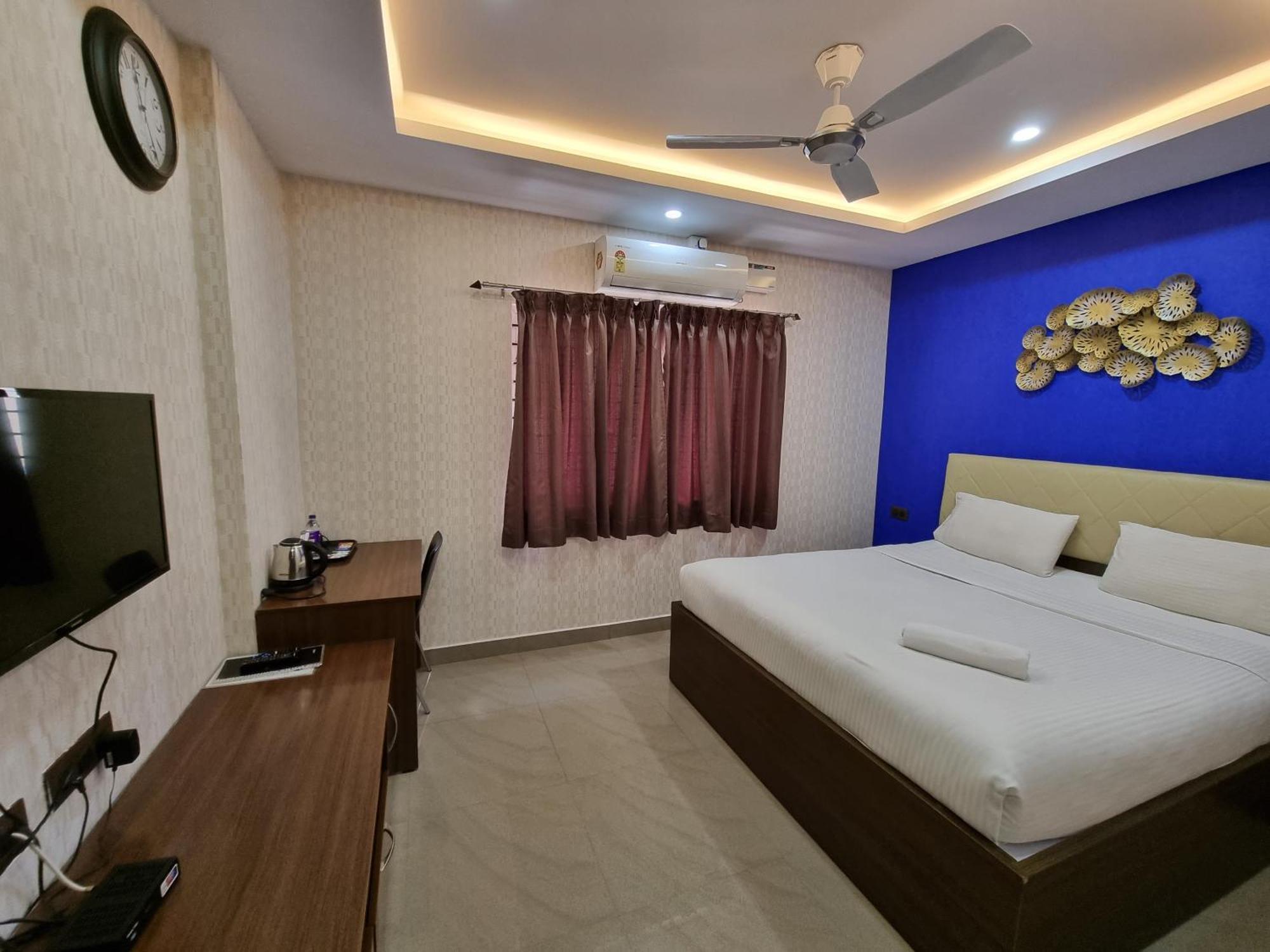 Hotel The Urban Nest Bangalore Esterno foto