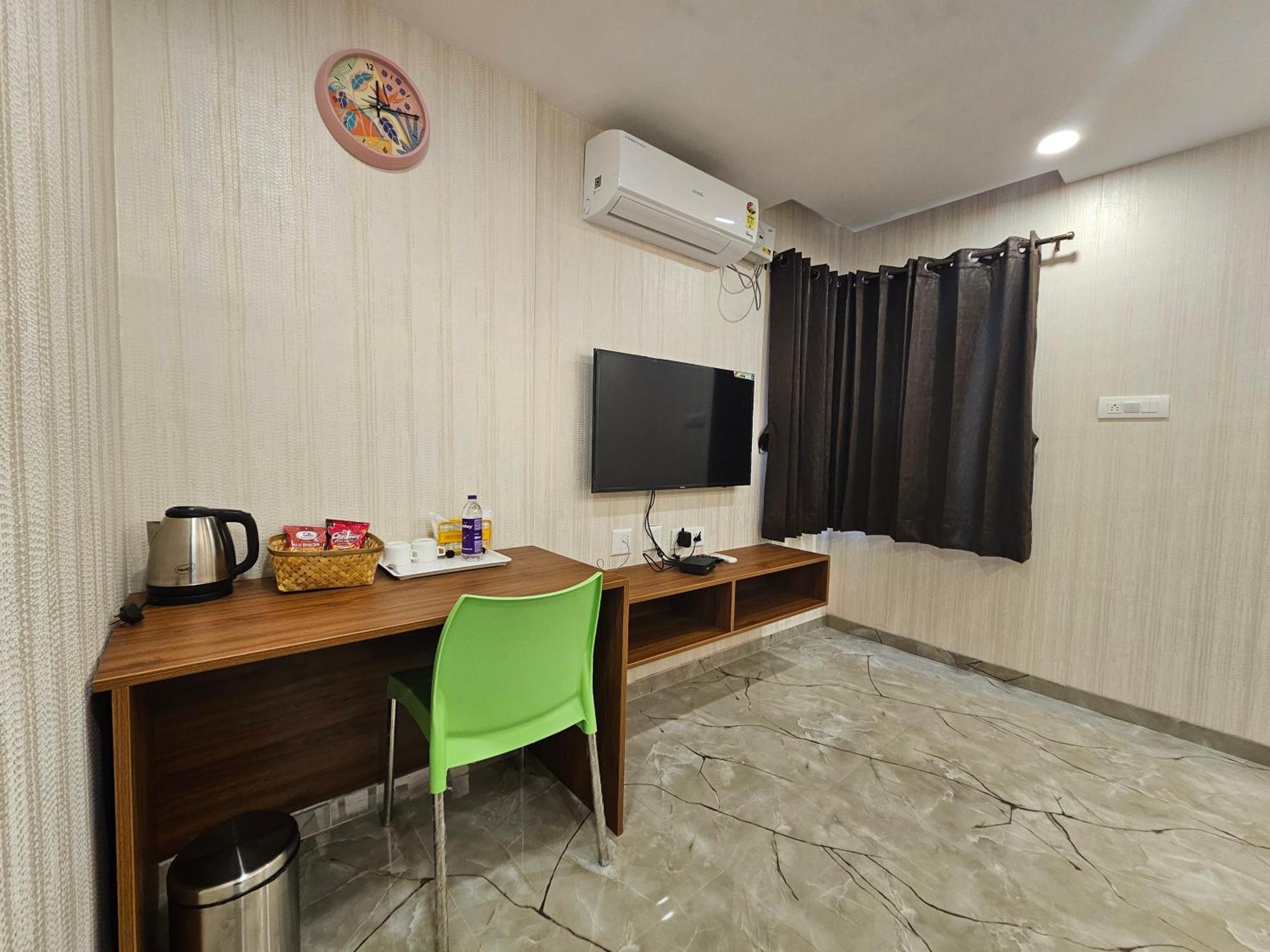 Hotel The Urban Nest Bangalore Esterno foto