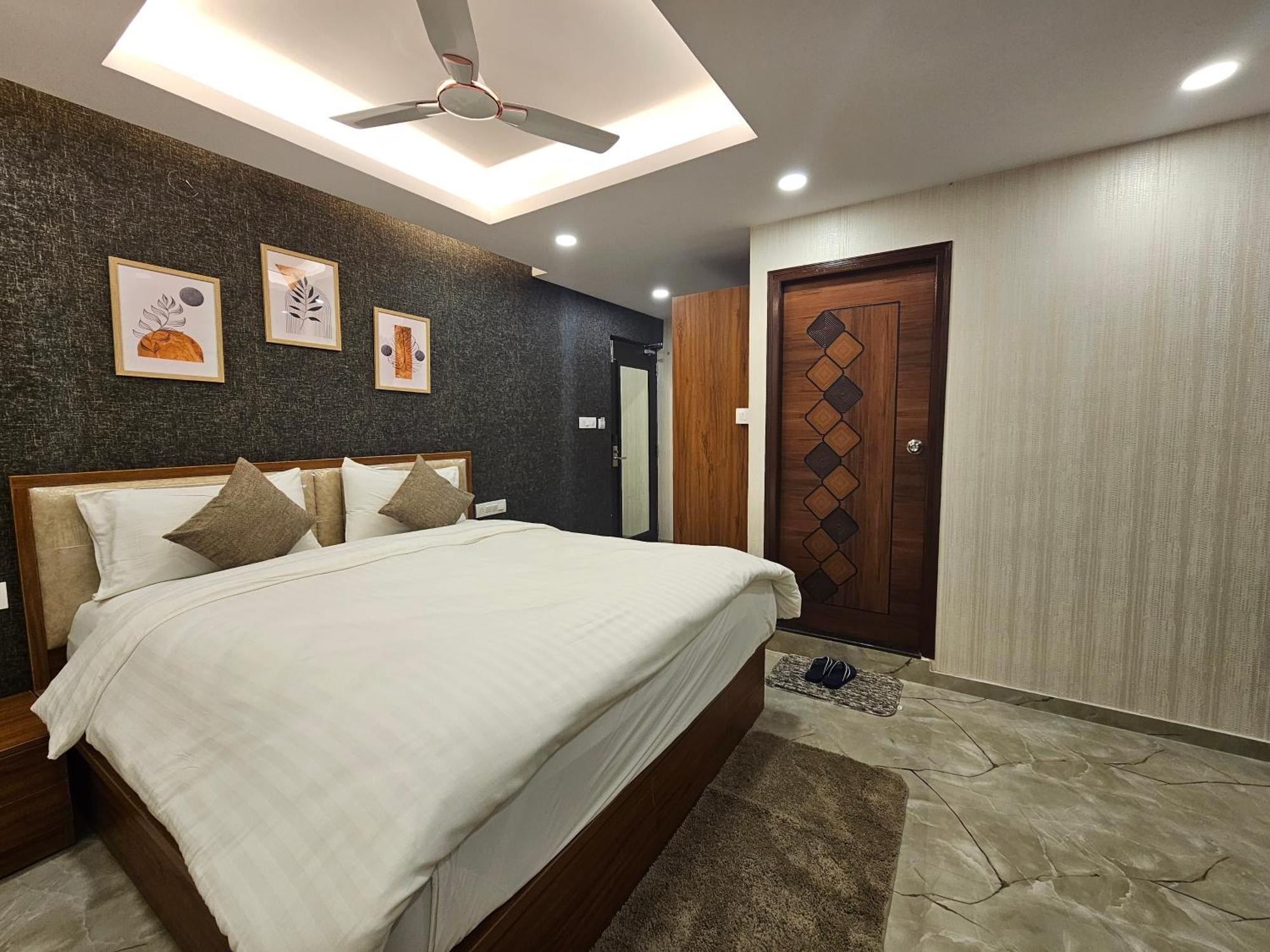 Hotel The Urban Nest Bangalore Esterno foto